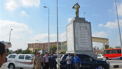 محافظ كفر الشيخ يتابع أعمال إنشاء ميدان الشهداء.. يؤكد: الانتهاء خلال أيام (صور)