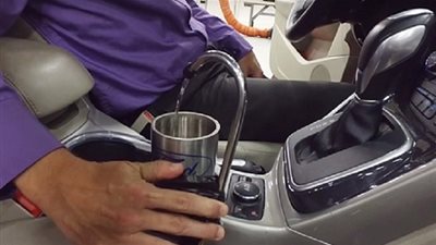 فورد تقدم مشروع جهاز يولد المياه الصالحة للشرب داخل السيارة