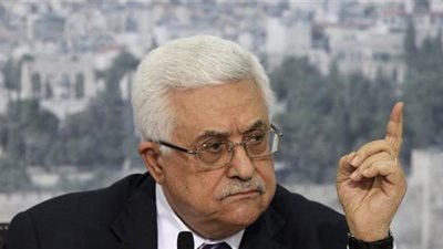 عباس يجدد تأييده للمبادرة الفرنسية لعقد مؤتمر دولي حول السلام