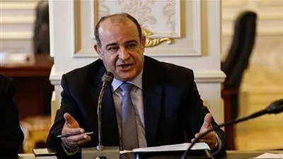 برلماني: الحكومة تسرعت في قرار زيادة سعر الدواء