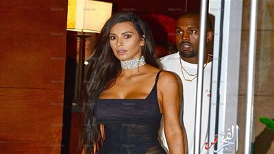 كيم كارداشيان بملابس فاضحة فى حفل زوجها بميامي (صور)