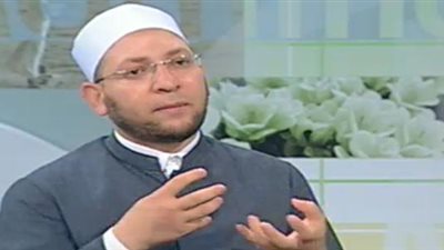 عالم أزهري يرد على جدل جواز تسمية 