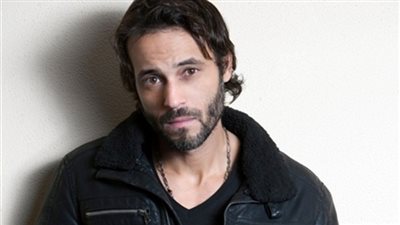 أسباب تأجيل يوسف الشريف لفيلمه الجديد مع وليد صبري 