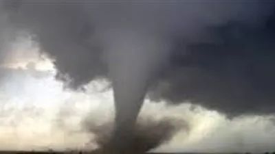 إعصار مدمر يضرب تايوان وفي طريقه إلى الصين