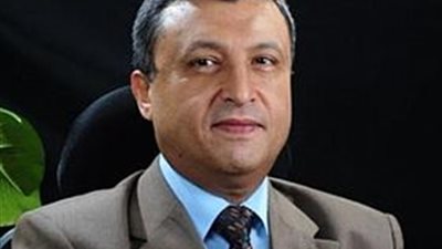 أسامة كمال: وجود شريك أجنبي في مشروعات البترول 