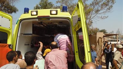 سقوط 3 مصابين وإغماءات بالجملة في 