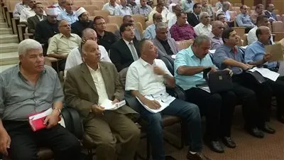 محافظ جنوب سيناء يوجه بتسليم الكتب المدرسية دون التقيد بدفع المصروفات