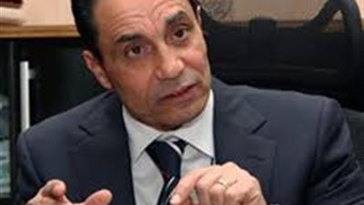 سامي عبدالعزيز: الاعلام الرسمي بالدولة وصل إلى مرحلة 