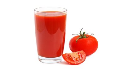 دراسة .. عصير الطماطم يساعد في القضاء على الكرش