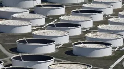  معهد البترول: هبوط مخزونات الخام الأمريكية بنسبة 7.5 مليون برميل