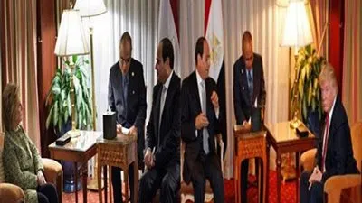 محلل سياسي فلسطيني: مرشحو الرئاسة الأمريكية هم من أصروا على لقاء السيسي