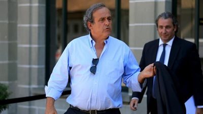 فضيحة.. ميشيل بلاتيني لا يزال يتقاضى أموالا من يويفا