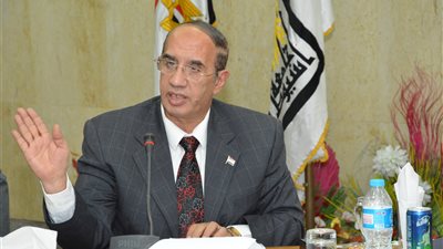 تعيين رؤساء أقسام  جدد بكليتي العلوم والهندسة بجامعة أسيوط