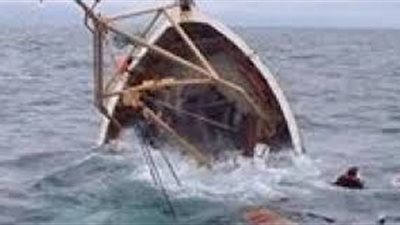 نقيب الصيادين: معظم غرقى مركب الهجرة أطفال مصريين وسوريين