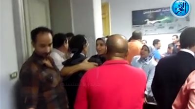 فرحة مرشحي عضوية الصحفيين بالإسكندرية عقب إعلان فوزهم (فيديو)