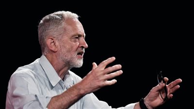 زعيم المعارضة في بريطانيا يرغب في تعيين وزيرا للسلام ونزع السلاح النووي