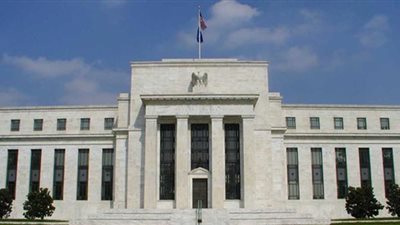 المركزي الأمريكي يبقي علي أسعار الفائدة دون تغيير