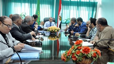 نواب القليوبية للمحافظ: 