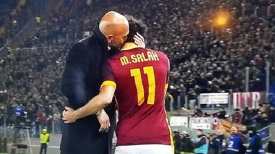 بالأرقام.. محمد صلاح يقصف جبهة انتقادات مدرب روما 