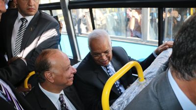 محافظ القاهرة: على مواطني العاصمة إعادة الانضباط إلى الشوارع  