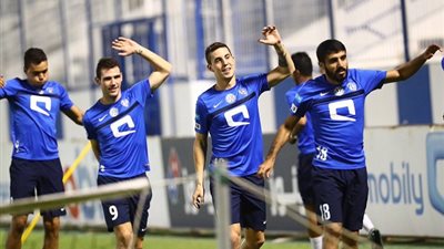 الكشف عن أسعار تذاكر لقاء القادسية والهلال بالدوري السعودي