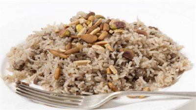 طريقة عمل الأرز بالزعفران واللحم المفروم