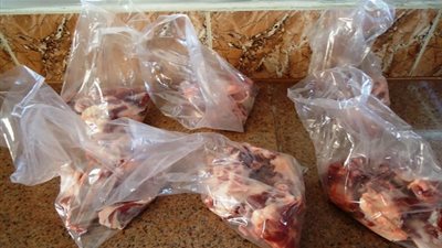 حكم إدخار جزء من الأضحية بعد العيد (فيديو)