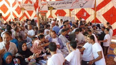 افتتاح معرض لمستلزمات المدارس والسلع الغذائية فى كفر الشيخ بتخفيض 50%.. (صور) 