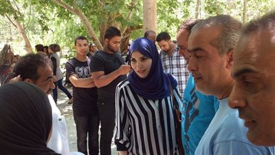 أبو مازن يعرقل استخراج تصريح دخول زوجة 