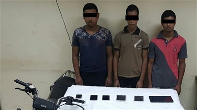 القبض على 3 عاطلين كونوا تشكيلا عصابيا لسرقة المحمول في المنيا