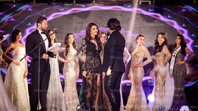 تعرف على المتسابقة التي فازت بالملكة الأكثر شعبية في 