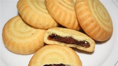 أحرف عربية على علبة بسكويت تثير الذعر في شوارع أمريكا!