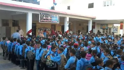 بدء الدراسة بالمدارس 