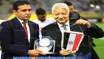 مرتضى منصور: هذا ما قلته للاعبي الزمالك بين شوطي المباراة وأدعو رئيس الجمهورية لحضور المباراة النهائية