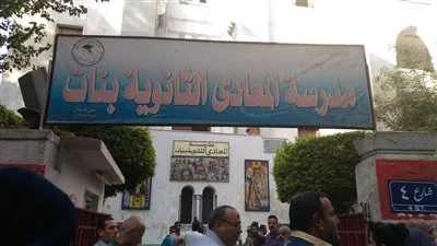 في أول جولة بالعام الجديد.. مدرسة المعادي تفاجئ وزير التعليم بعدم عقد طابور صباح