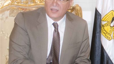 محافظ المنيا :جاري اتخاذ الإجراءات لفتح طريق 