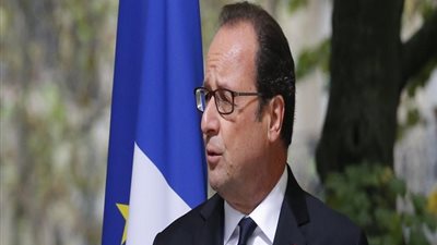 أولاند يعترف بمسؤولية فرنسا عن التخلي عن 