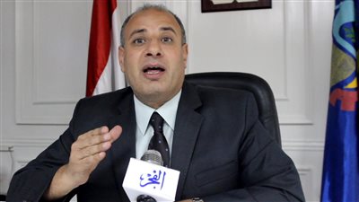 محافظ البحيرة: توقف البارجة عن رفع وانتشال ضحايا المركب الغارقة 