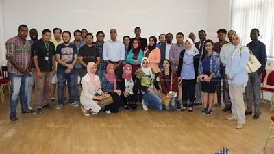 الشباب الافريقي يناقش أوضاع اللاجئين بيوم السلام العالمي (صور)