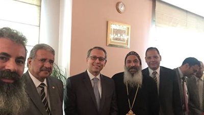 وفد الكنيسة القبطية بلبنان يهنىء السفير المصري