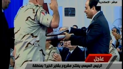 ‏6 مشاهد ترصد افتتاح مشروع غيط العنب بالإسكندرية .. أبرزها تقبيل 