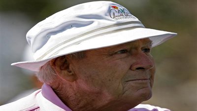 باراك أوباما ينعي وفاة أسطورة الجولف 