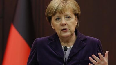 ميركل: الاتحاد الأوروبى بحاجة لاتفاقيات بشأن المهاجرين مع مصر وتونس
