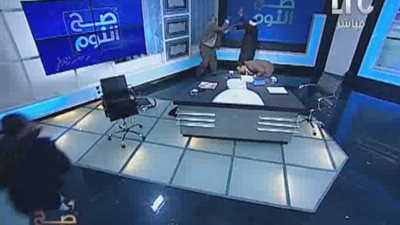 نبية الوحش يضرب مفتي إستراليا بـ