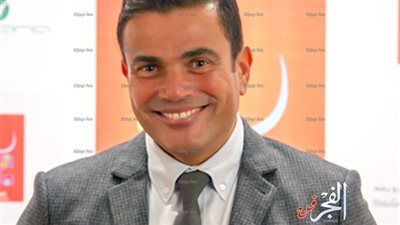 شاهد.. فيديو نادر يجمع عمرو دياب وحميد الشاعري