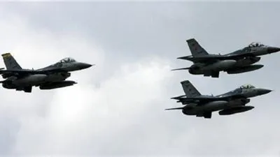 مقاتلات تركية تستهدف مواقع لـ 