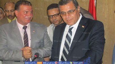 محافظ الفيوم يكلف وكيل وزارة التعليم بفحص شكاوى المعلمين 