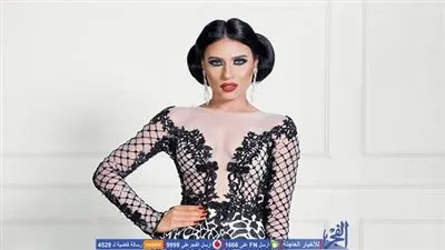 فاطمة أبو السعود بفستان 