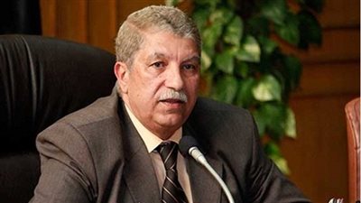 محافظ الإسماعيلية: استعنا بطلاب من خارج مدرسة بـ