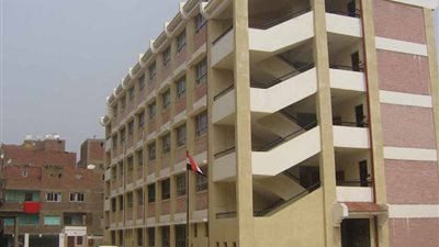 تحرير محاضر ضد مدرسة تخرج الطلاب قبل الموعد الرسمي بساعة بدار السلام 